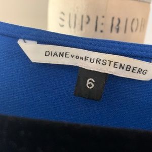 Diane Von Furstenberg short cap sleeve dress